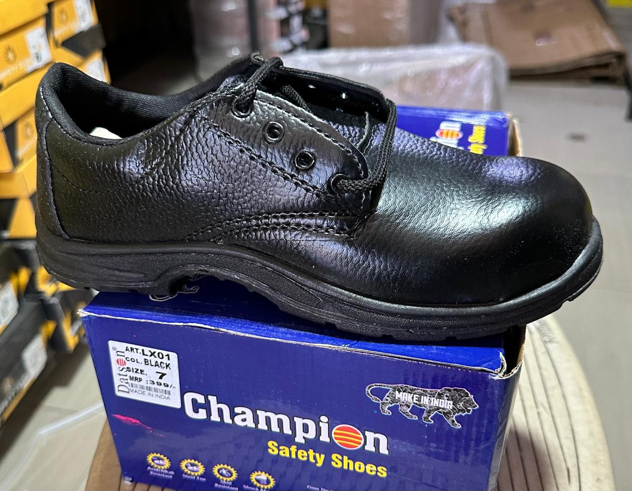 Safety Shoes Champion