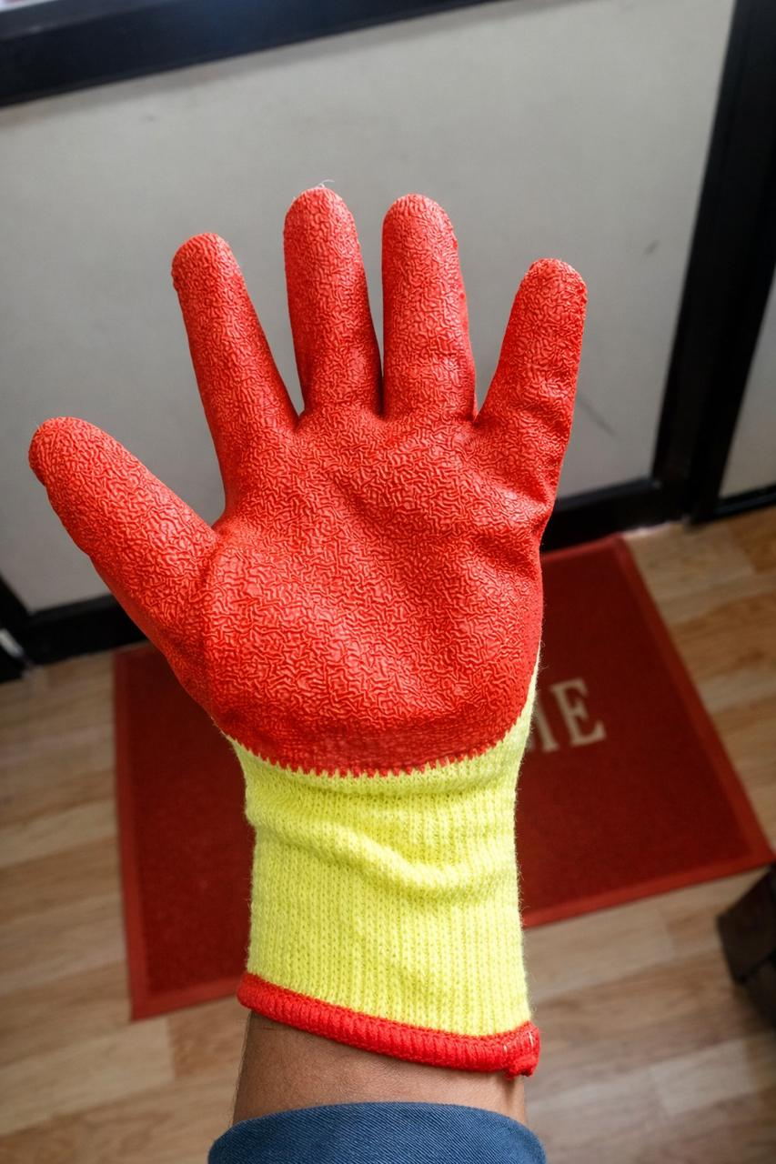 HAND GLOVES LATEX COATED ORANGE YELLOW 75-80 GM