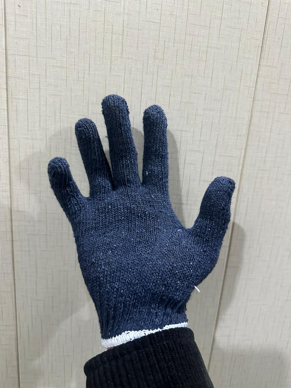 Knitted Hand Gloves 35 GM